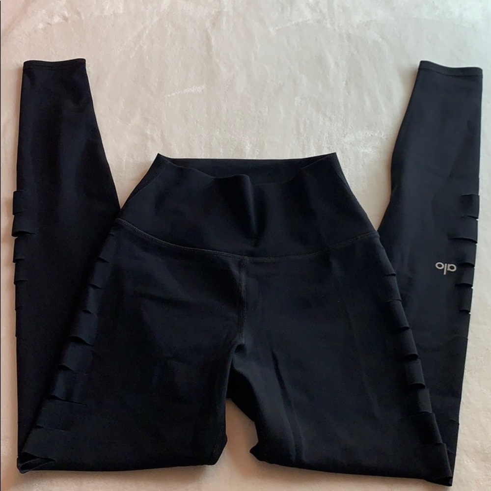 ALO Yoga Black Leggings